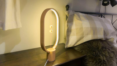 Heng Balance Lamp Ellipse Wood – LED lampa, produkta attēls (3)