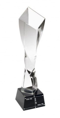 Apbalvojuma trofejas kristāls 190 × 70 × 70, pamatne 70 × 70 × 40, produkta attēls (2)