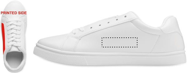 Sneakers i PU storlek 47: Logotypens placering – produktens sida 1: vänster sida