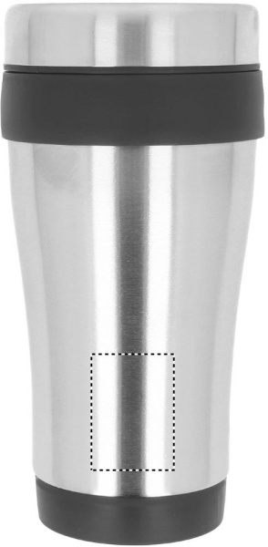Resemugg i rostfritt stål med lock, 455 ml: Logotypens placering – nedre delen av produktens framsida