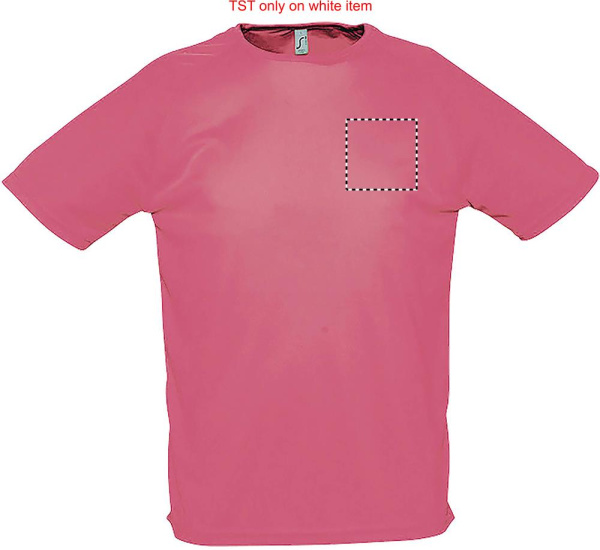 SPORTY HERR T-shirt: Logotypens placering – mitt på bröstet
