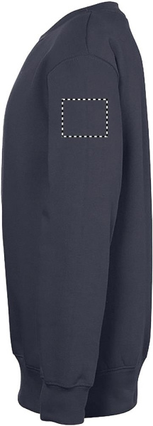 NEW SUPREME BARN COLLEGE: Logotypens placering – vänster ärm