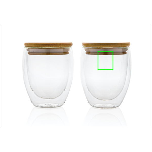 2-tlg Set Borosilikatgläser mit Bambusdeckel 250ml: Logoposition – oberer Bereich der Produktvorderseite