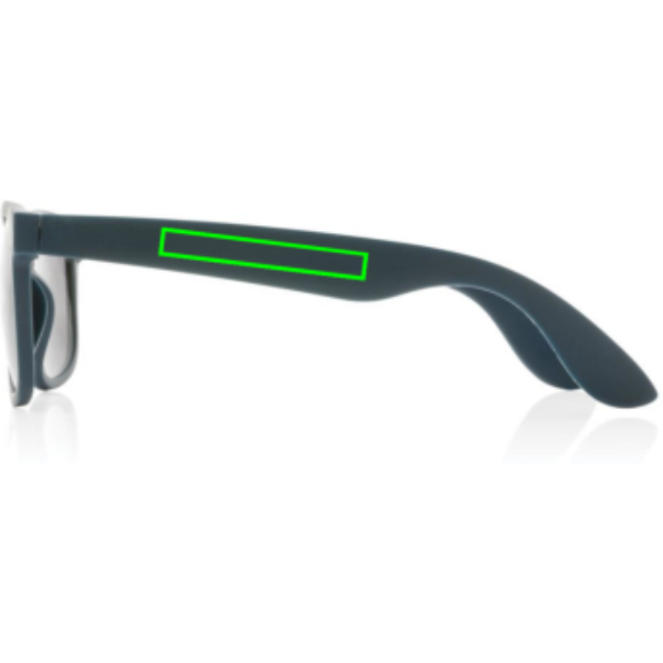 Lunettes de soleil en PP recyclé RCS: Emplacement du logo – côté gauche du produit