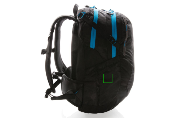 Explorer ribstop medium hikingryggsäck 26L PVC-fri: Logotypens placering – produktens nedre vänstra del