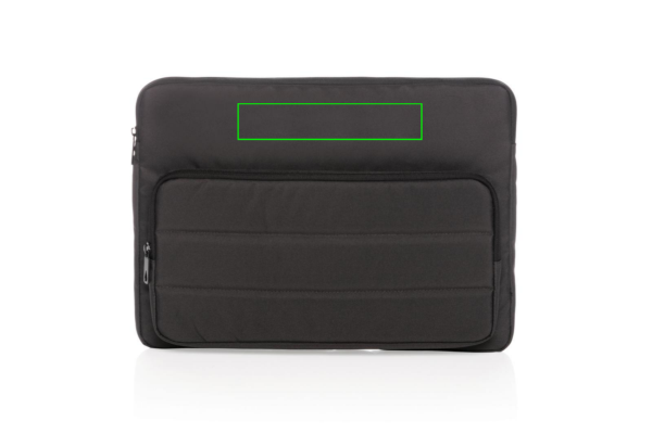 Impact AWARE™ RPET 15.6" laptopsleeve: Logotypens placering – övre delen av produktens framsida