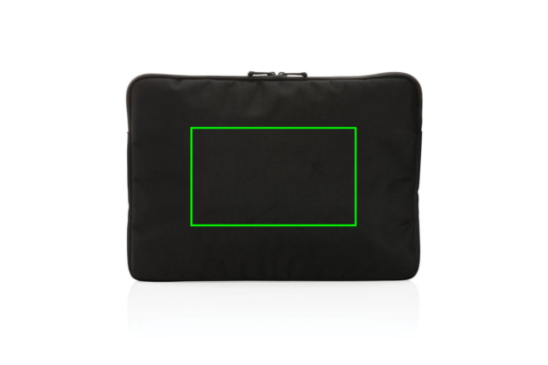 Swiss Peak AWARE™ RPET Voyager 15.6" tietokonetasku: Logon sijainti – tuotteen takaosa