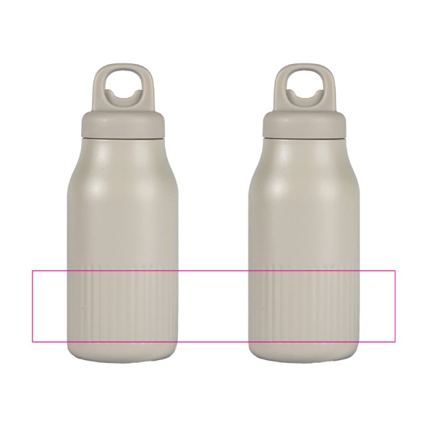 Sagaform Truls tērauda pudele ar ērtu, klikšķināmu vāciņu (pārstrādāta) 500 ml: pa visu apakšu