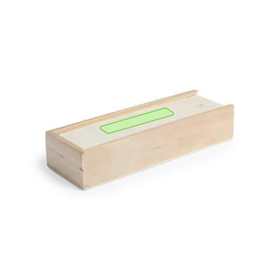 Domino Prakon: Kannen keskellä
