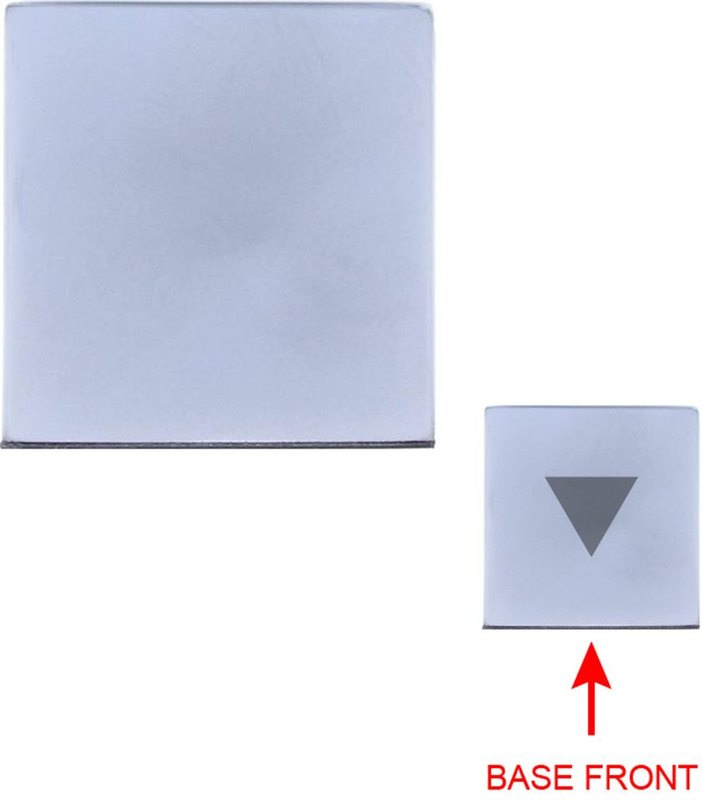 Puzzle 3D en métal: Emplacement du logo — Base: Face avant