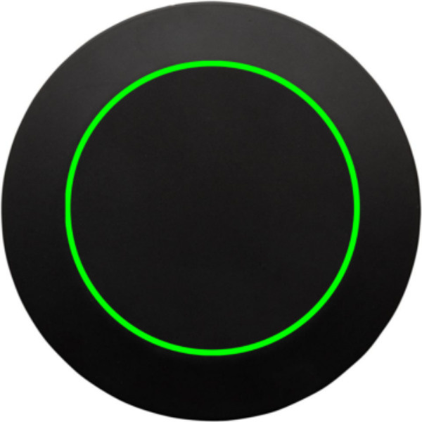 Chargeur sans fil rapide de 15 W en plastique recyclé RCS: Emplacement du logo – dessus du produit