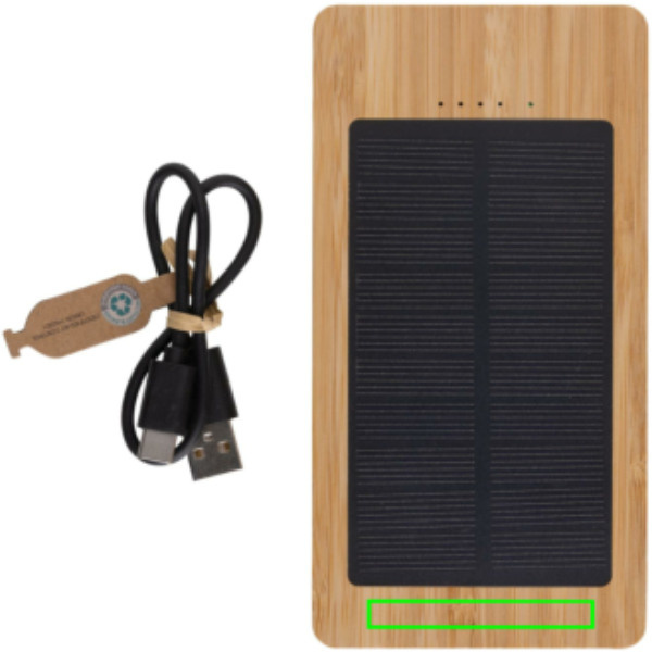 Batterie externe solaire Sunwick de 10 000 mAh en bambou: Emplacement du logo – partie inférieure de la face avant du produit