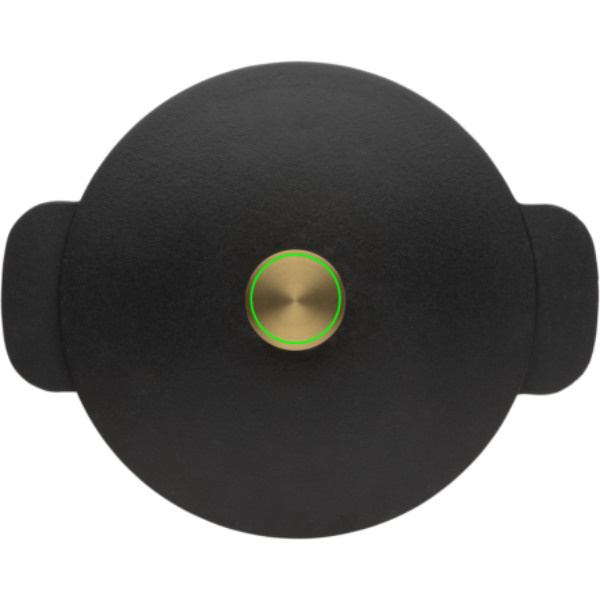 Ukiyo cast iron pan large: Logo position – top of the product