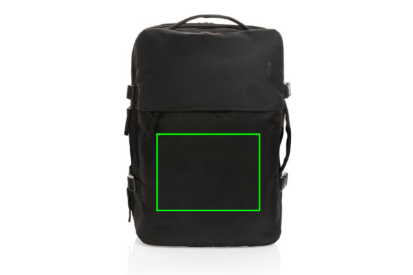 Swiss Peak AWARE™ RPET 15.6" erweiterbarer Wochenendrucksack: Logoposition – unterer Bereich der Produktvorderseite