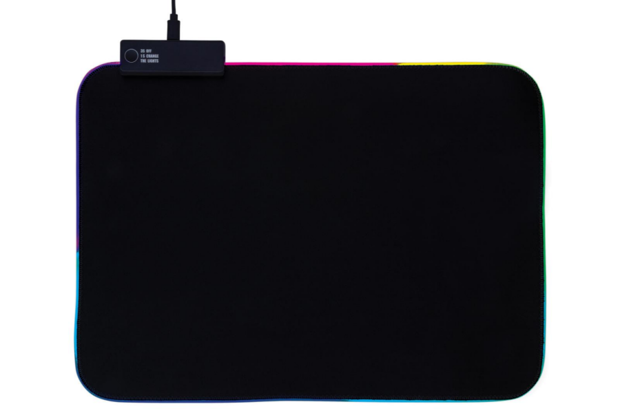 RGB-pelihiirimatto: tuotteen etupuoli
