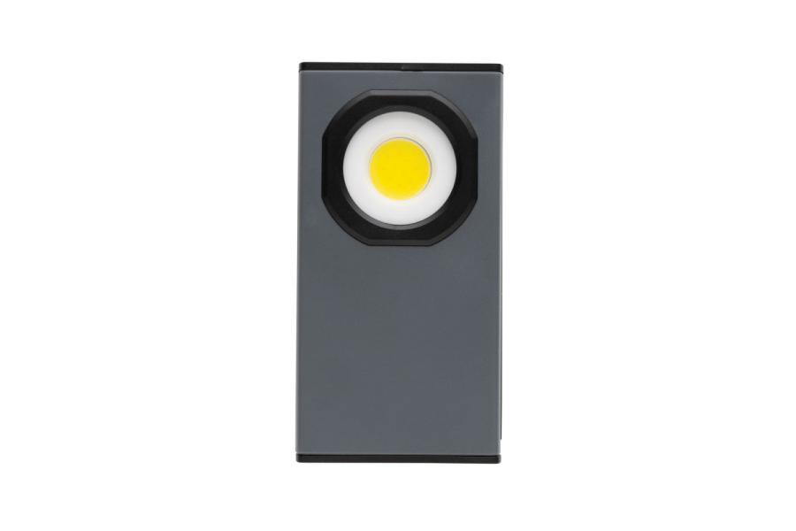 Gear X RCS pārstrādāta plastmasas USB kabatas darba gaisma 260 lūmenu: priekšpuse