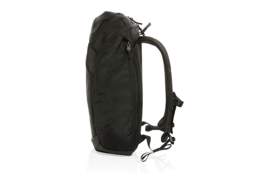 Swiss Peak AWARE™ RPET 15.6 inch business backpack: item right