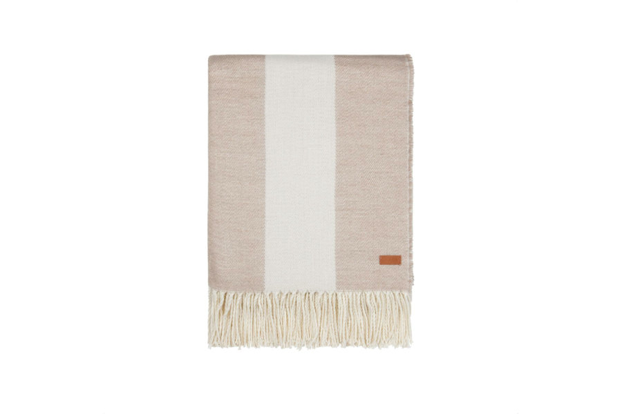 Plaid VINGA Tella AWARE™ en Polylana®: Couverture
