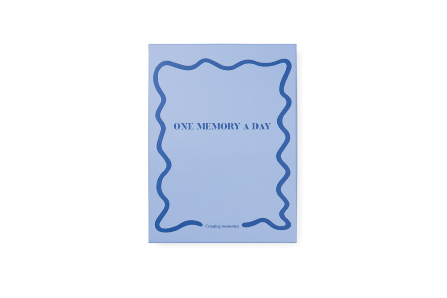 Journal VINGA One memory a day en papier recyclé GRS: Boîte