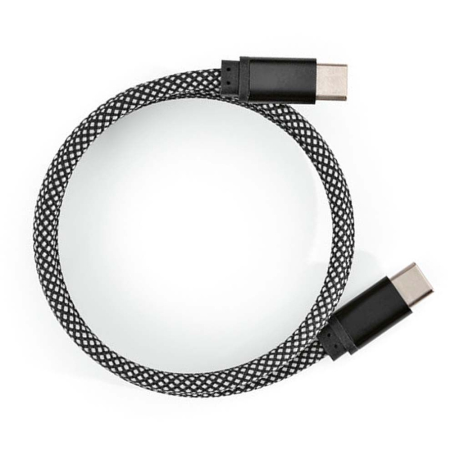 „Curie“ magnetinis įkrovimo laidas. 1 m USB-C–USB-C jungtis. 60 W greitasis įkrovimas.: 1 pusė