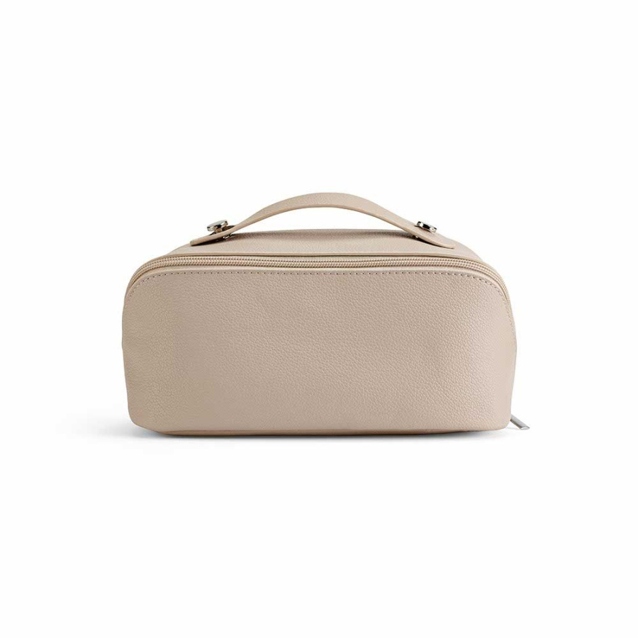 Macao Toiletry Bag 3.5L rLeather with zipper and handle: Front