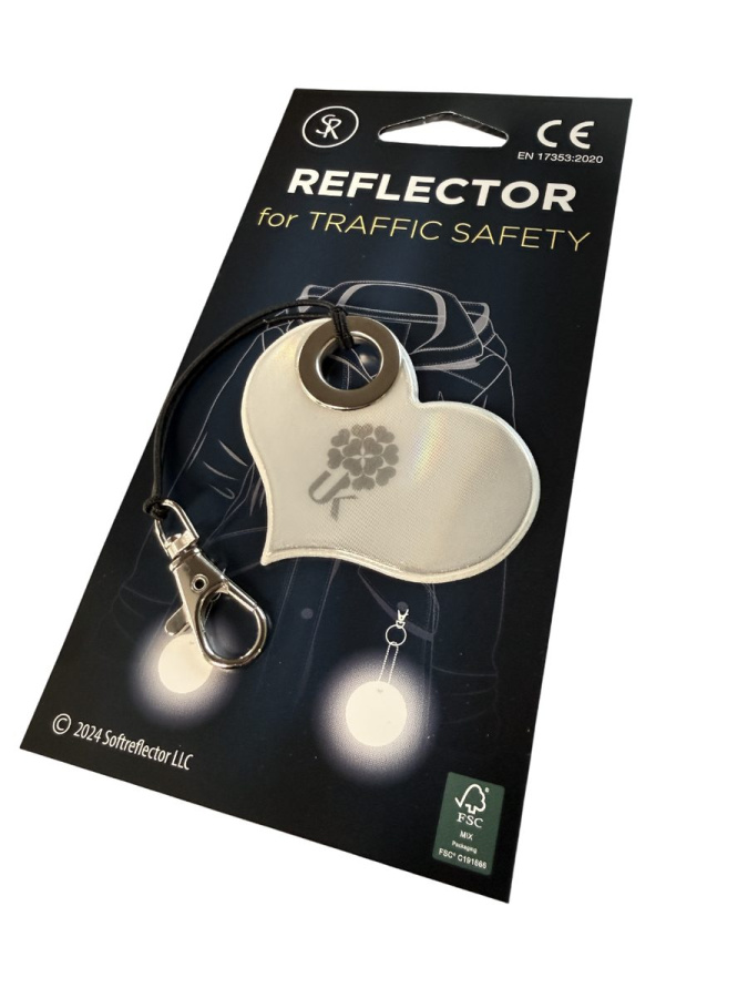 Loop Strap reflector – Heart 16: Full product surface (size to confirm)