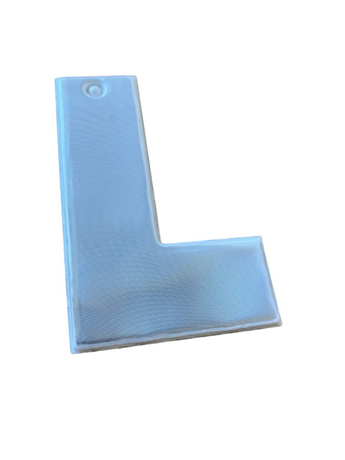 Buchstabenreflektor – Alphabet Letter L: Full product surface (size to confirm)