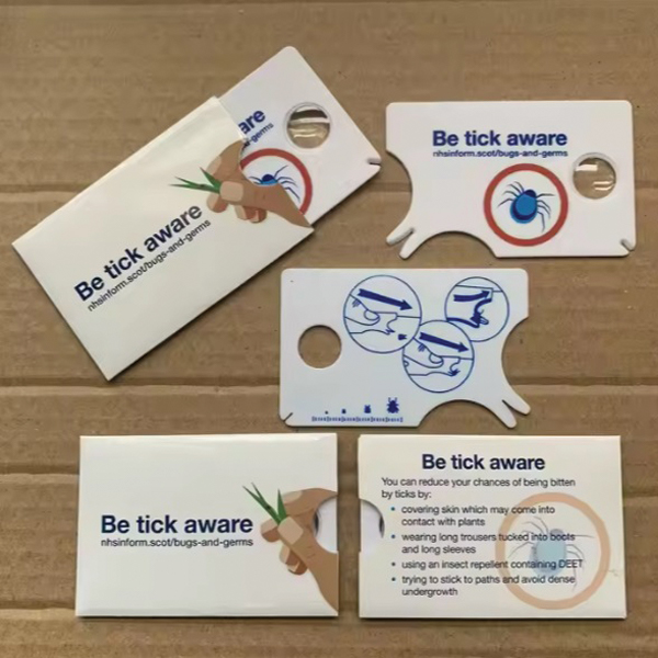 TickCard Rimuovi Zecche – Strumento A Carta Per Portafoglio, Rimozione Sicura Per Umani E Animali