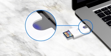 Лого трейд бизнес-подарки фото: Читатель карт MicroSD и SD Silicon Power Combo 3.1, белый