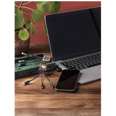 Логотрейд pекламные подарки картинка: Простой в использовании кабель SCX.design C19 на основе дерева