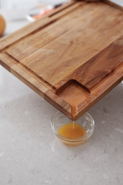 Лого трейд pекламные подарки фото: Разделочная доска VINGA Buscot Utility