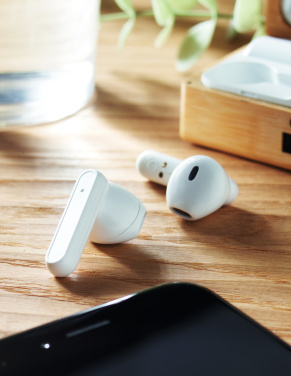 Логотрейд бизнес-подарки картинка: TWS earbuds in bamboo case