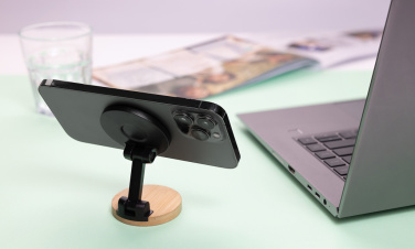 Логотрейд бизнес-подарки картинка: Подставка для телефона Magmount RCS из переработанного пластика и бамбука