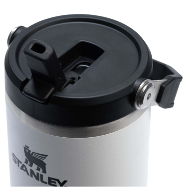 Лого трейд pекламные cувениры фото: Stanley IceFlow™ 2.0 890 мл Изолированный стаканчик из нержавеющей стали с откидной соломинкой