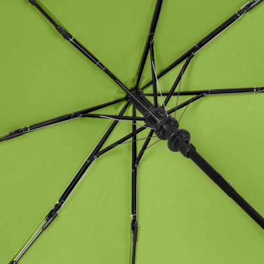 Складной зонт FARE® ÖkoBrella с деревянной ручкой с логотипом, лайм (waterSAVE®) – детальный вид 6