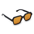 Солнцезащитные очки Lars UV400, черный / Оранжевый