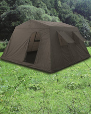 Большая палатка Pe 3,4 × 3,1 м, оливково-зеленого цвета.