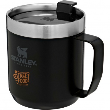 Stanley Classic 350 ml campingmugg med logotyp – detaljvy 4