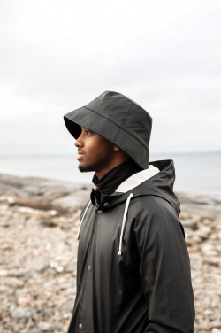 Logotrade reklamprodukter bild: VINGA Baltimore AWARE™ återvunnen PET bucket hatt