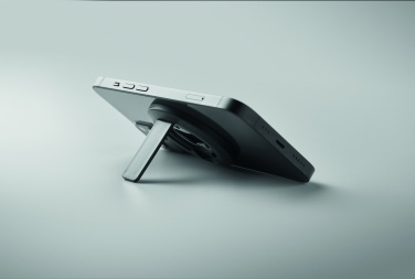 Logotrade reklamprodukter bild: Telefonstöd och flasköppnare