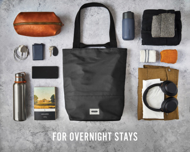 Logotrade kampanjprodukter bild: Black+Blum 16L Isolerad Tote-/Kylväska