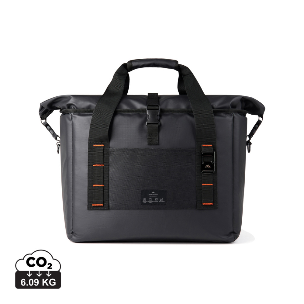 Logotrade reklamprodukter bild: Nordic Drift RCS water-repellent cooler tote 22L