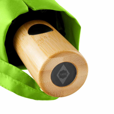 FARE ÖkoBrella AOC fickparaply med duk av återvunnen PET och bambuhandtag med logotyp, lime (waterSAVE®) – detaljvy 5