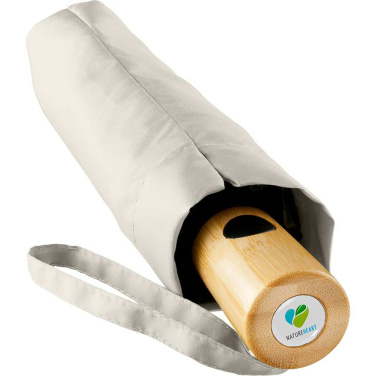 FARE ÖkoBrella AOC fickparaply med duk av återvunnen PET och bambuhandtag med logotyp, naturvit (waterSAVE®) – detaljvy 5