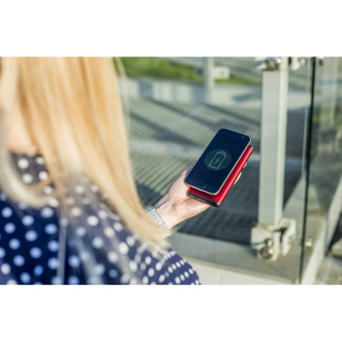 Trådlös powerbank 10000 mAh Mauro Conti med sugkoppar, trådlös laddare 10 W | Stef, produktbild (2)