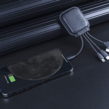 4001 | Xoopar Iné Gamma NFC Powerbank with Charging cables 3000mAh, svart, produktbild (3)
