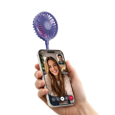 Fresh 'n Rebel Trådlös Magnetisk Fläkt med Telefonställ, purpur, produktbild (3)