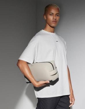 Matt PU-sko-/accessoarväska, svart - Bagbase (2)