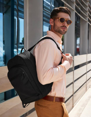Ryggsäck under sätet på flygsidan, svart – Quadra (3)