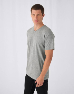 Exakt V-ringad T-shirt, mörkgrå – B&C (2)